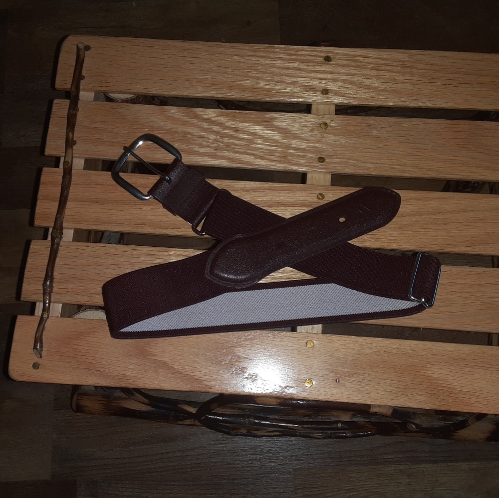 Adidas burgundy belt